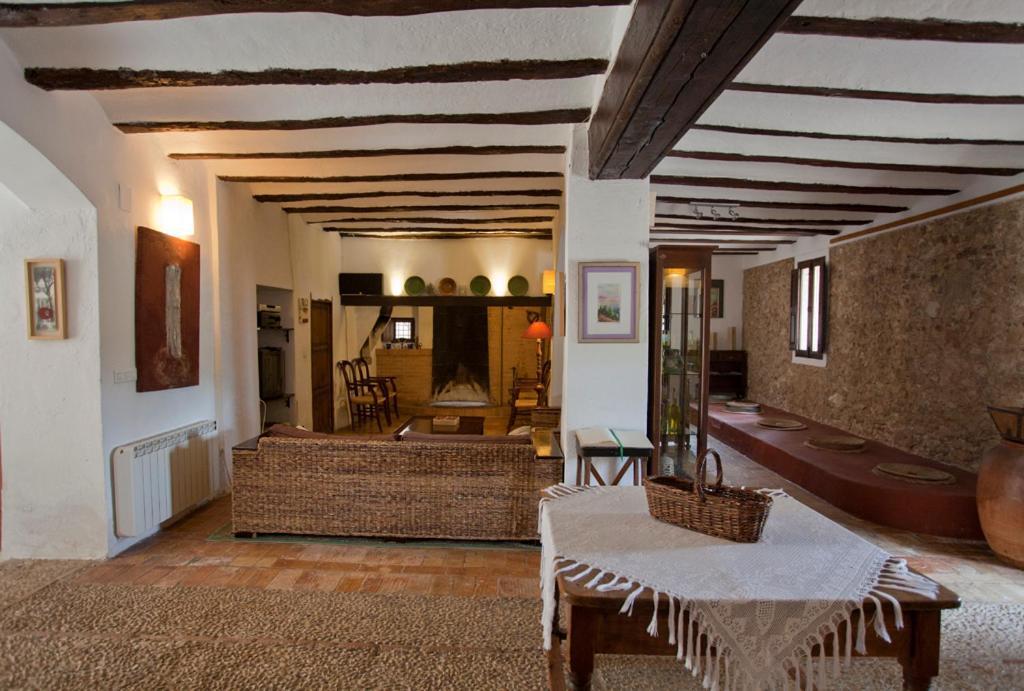 La Bodega Casa Rural Hotel Mogente Buitenkant foto